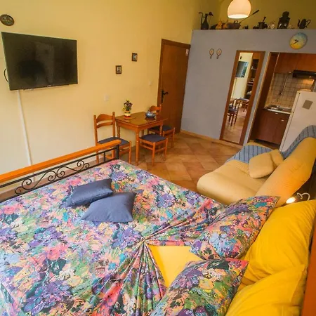 Apartament Alebic