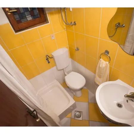 Alebic Apartament *