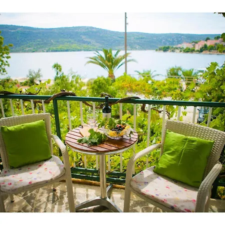 Apartament Alebic